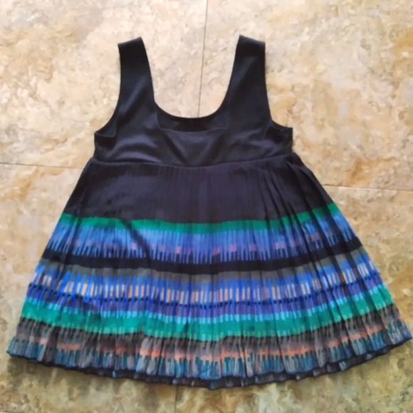 Deletta Pleated Swing Baby Doll tank, size XS - Picture 3 of 7